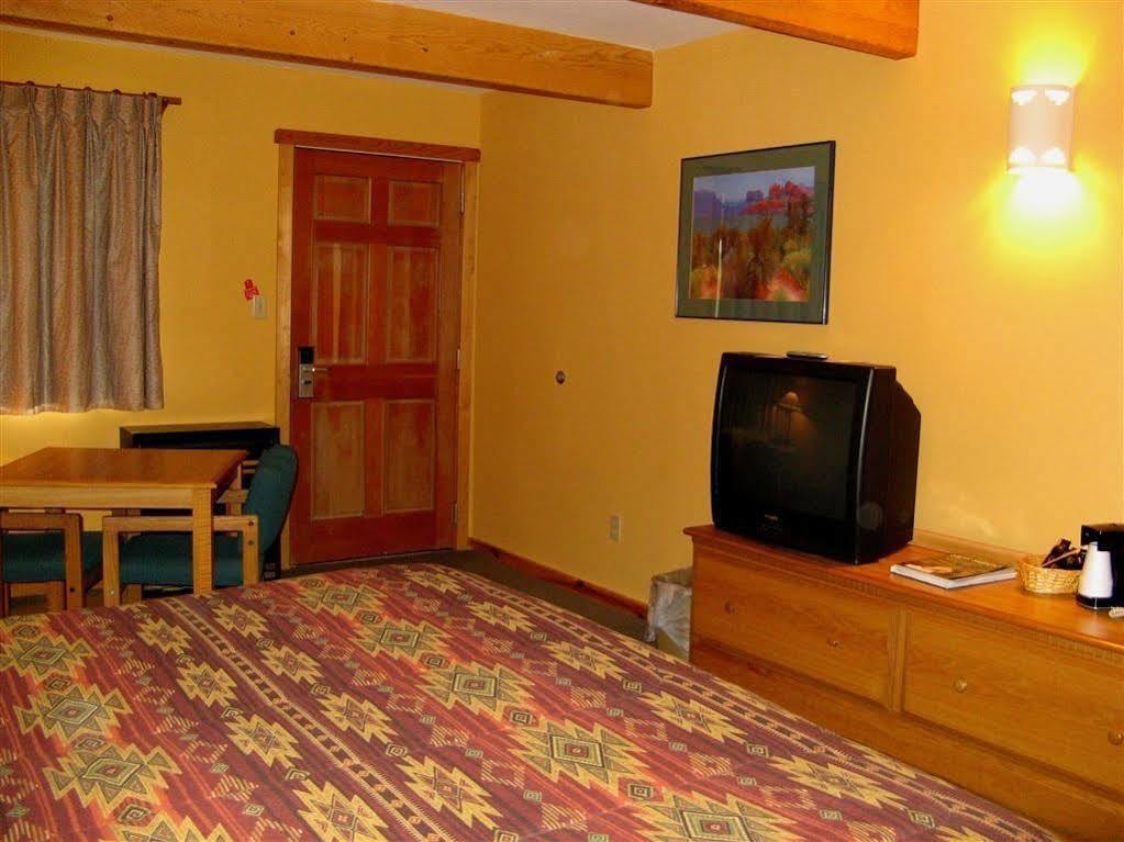 Indian Hills Inn, Taos Plaza Exterior foto